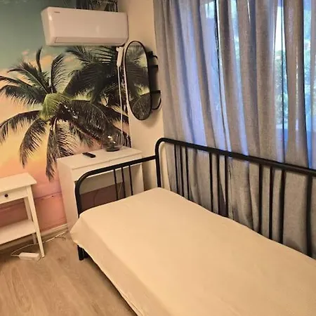 Bianka's Oasis In - Sleeps 7, Modern Comfort Апартаменты *