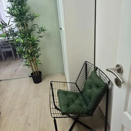 Bianka's Oasis In - Sleeps 7, Modern Comfort Апартаменты Вир