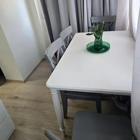 Bianka's Oasis In - Sleeps 7, Modern Comfort *