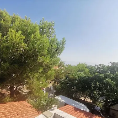 Bianka's Oasis In - Sleeps 7, Modern Comfort Apartament *